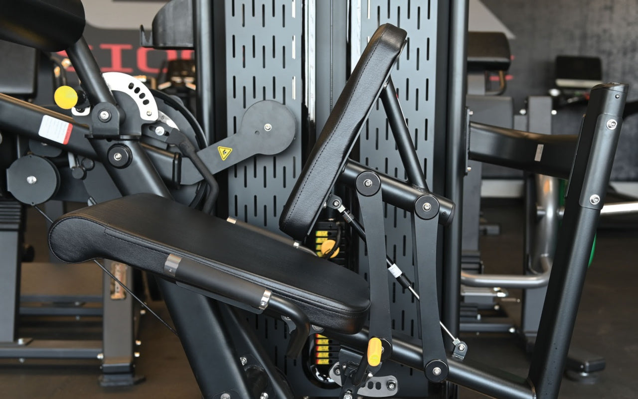 PLX-5600 SEATED LEG CURL/LEG EXTENSION