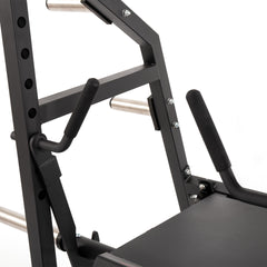 BELT SQUAT