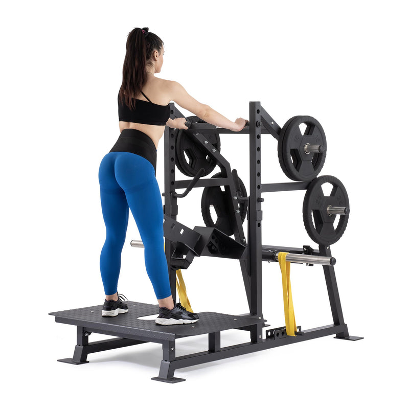 BELT SQUAT