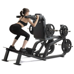 HACK SQUAT